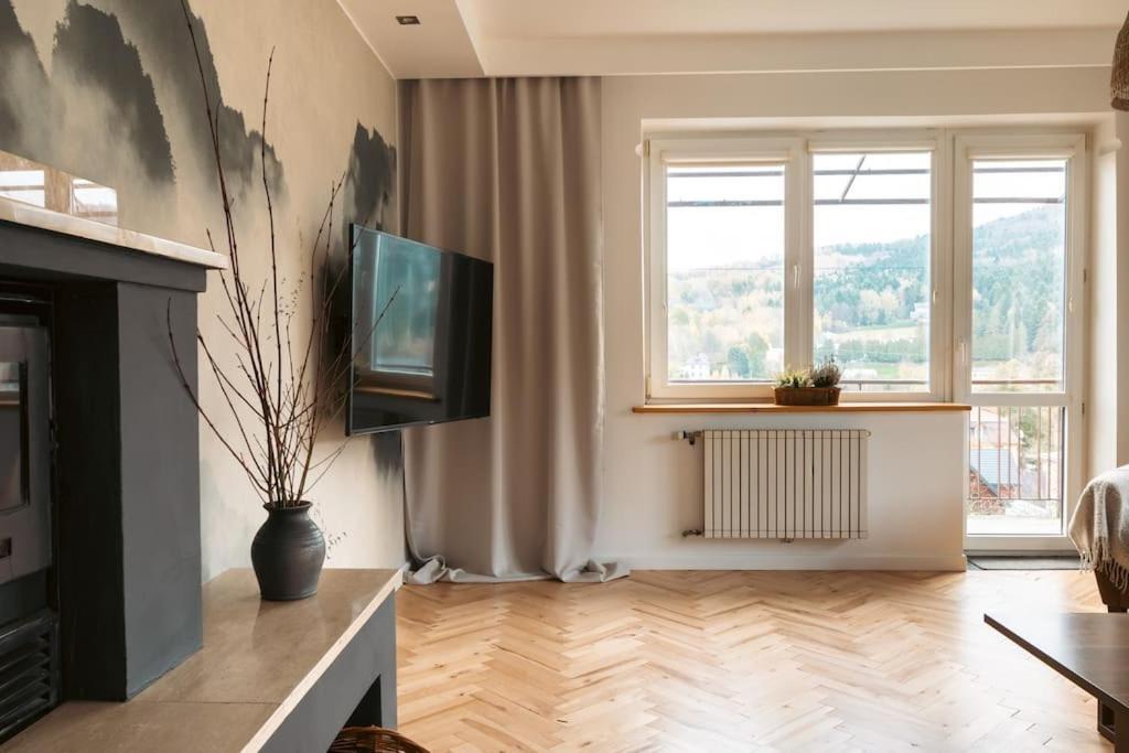 Za Oknem Wierchowa Apartment *